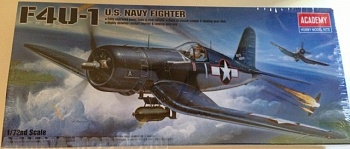 12457 Самолёт  F4U-1