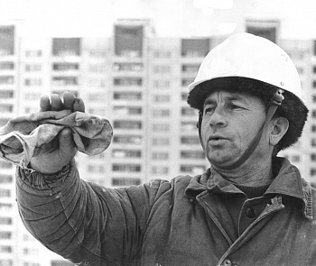 HE-35177 Миниатюра фигурка прораб на стройке