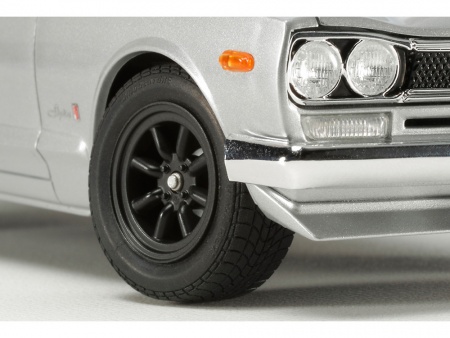 24335 Nissan Skyline 2000 GT-R - Street Custom Tamiya
