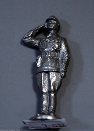 Н-7-016 Сержант. Первомайский парад Солдатики "Ура"