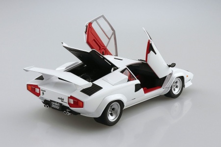 05945 Lamborghini Countach 5000QV Aoshima